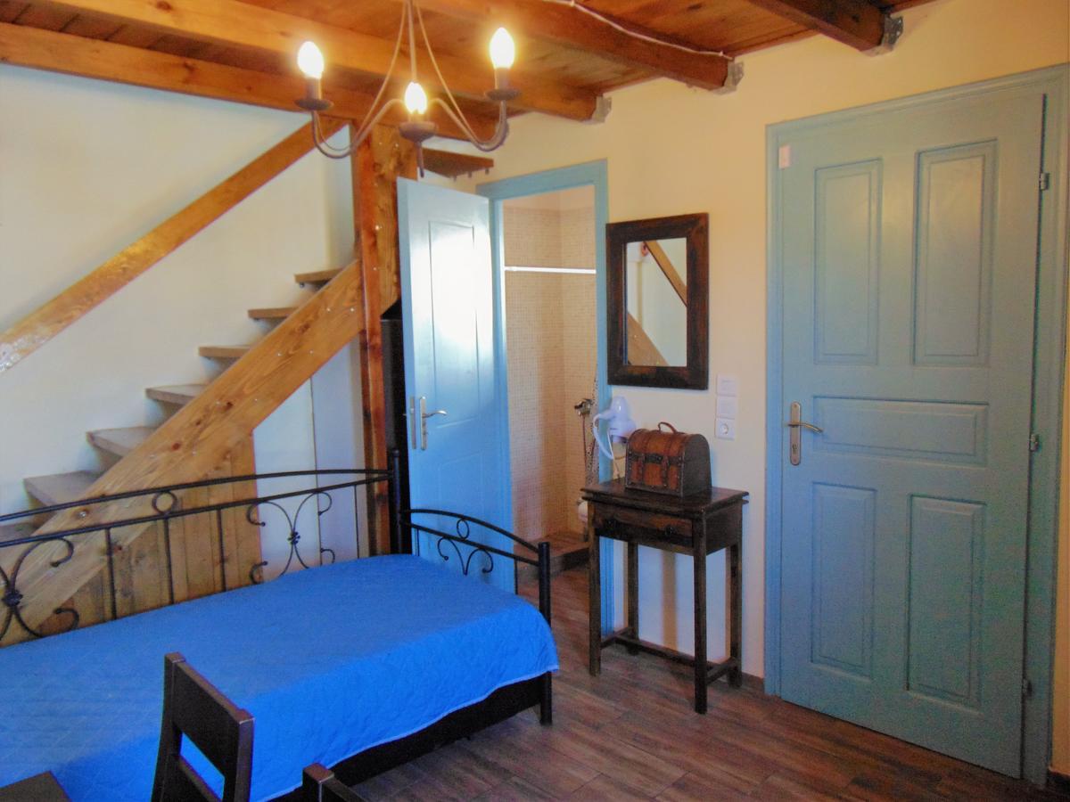 Archangels Traditional Houses คาร์เทราดอส ภายนอก รูปภาพ