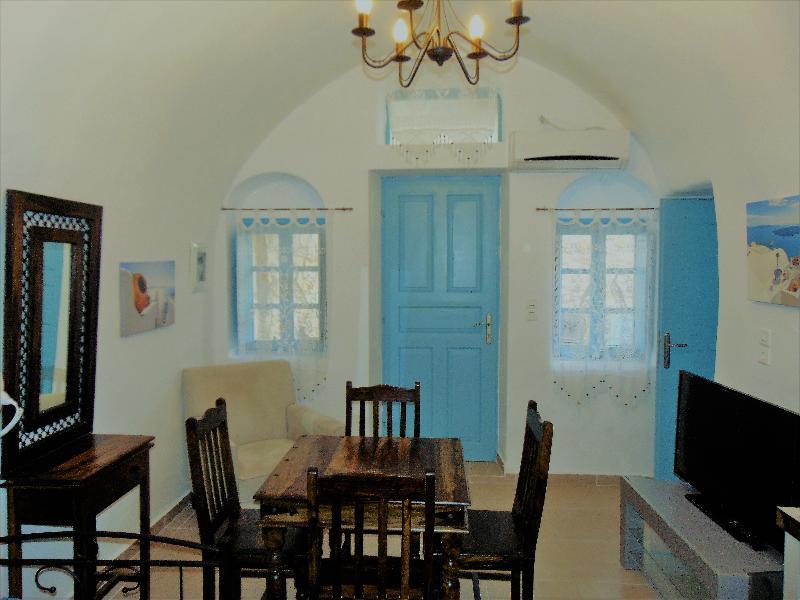Archangels Traditional Houses คาร์เทราดอส ภายนอก รูปภาพ